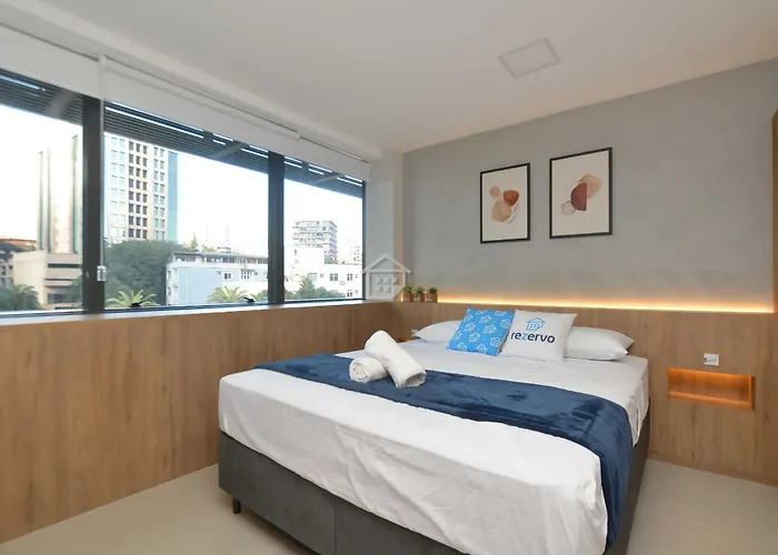 Carlos Gomes Square By Rezervo Apartamento